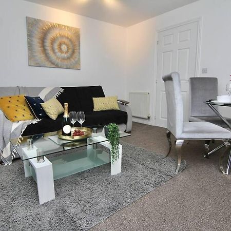 Daimler House - Cosy Home Near Coventry City Centre Экстерьер фото