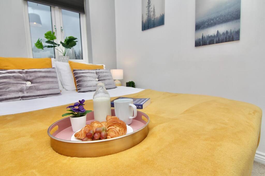 Daimler House - Cosy Home Near Coventry City Centre Экстерьер фото