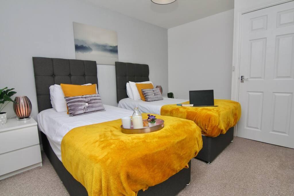 Daimler House - Cosy Home Near Coventry City Centre Экстерьер фото